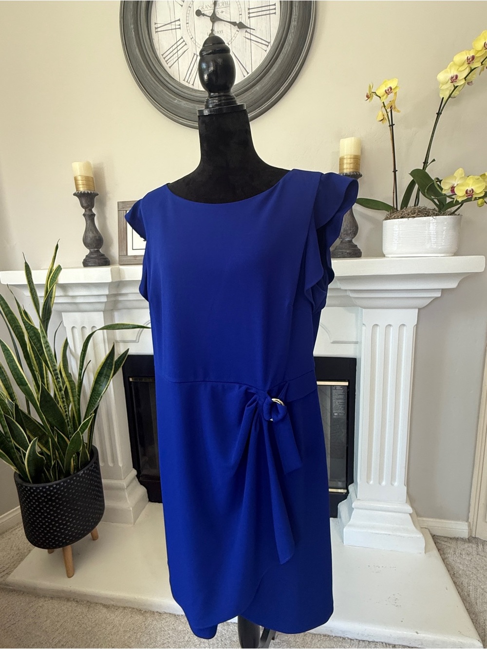 NWT Women’s DKNY Flutter Sleeve Faux Wrap Dress